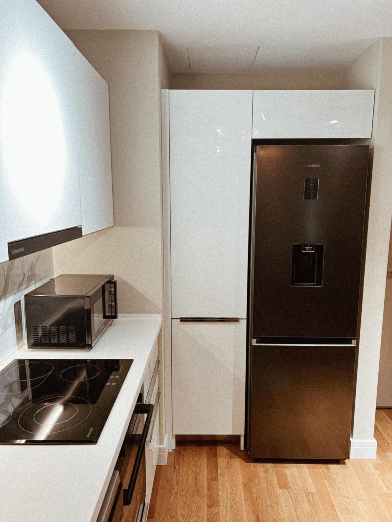 180° View Apartment In Diamond Building 斯科普里 外观 照片