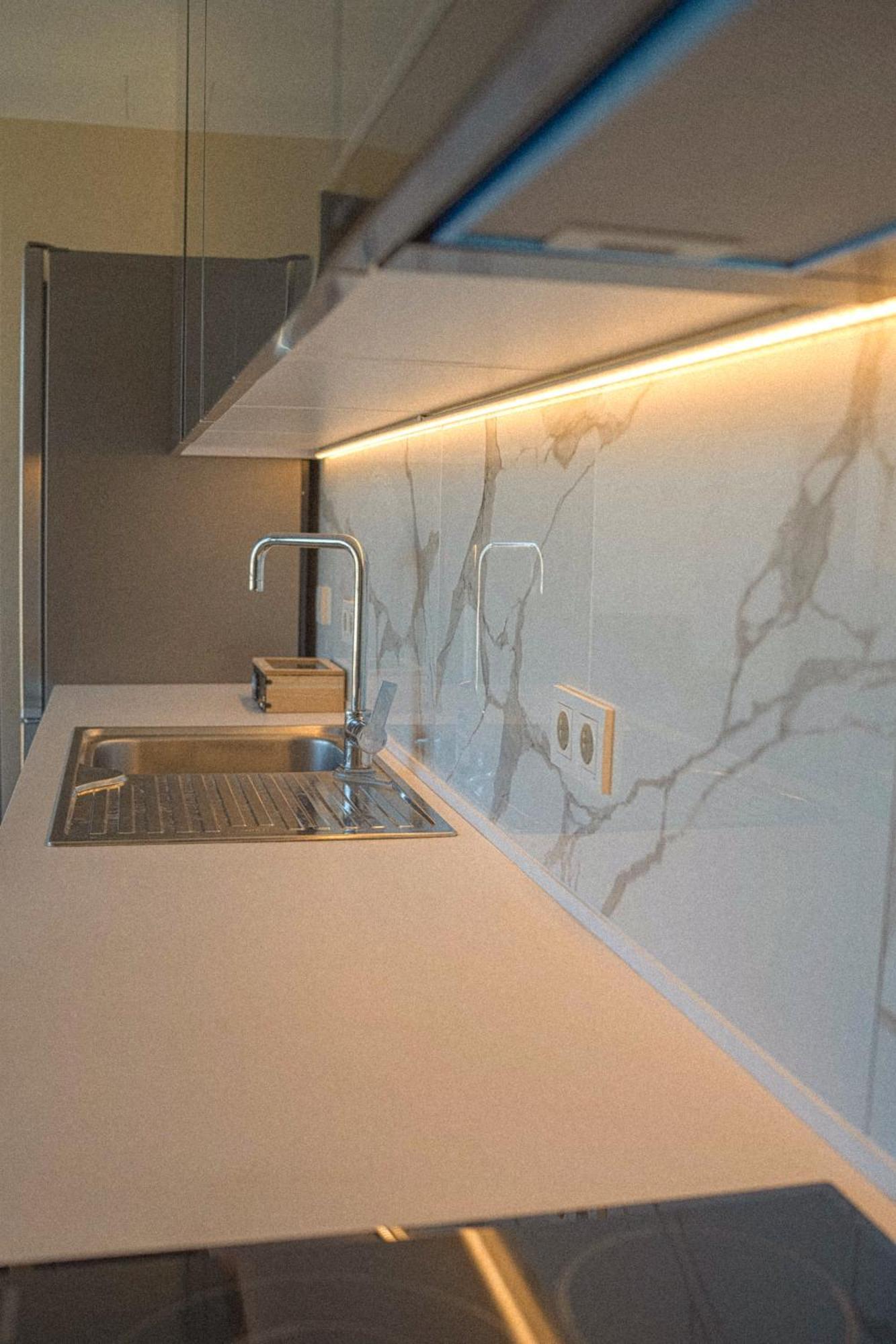180° View Apartment In Diamond Building 斯科普里 外观 照片